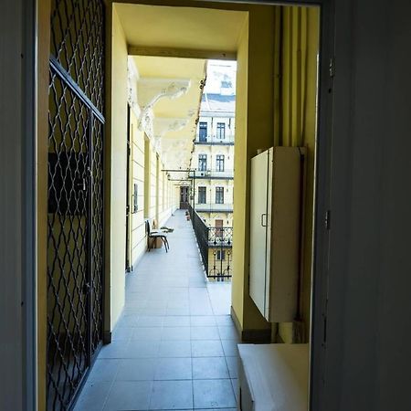 Brand New Studio With Aircon In The Center Budapest Exterior photo