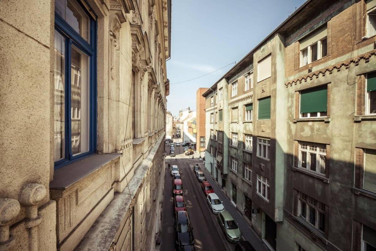 Brand New Studio With Aircon In The Center Budapest Exterior photo